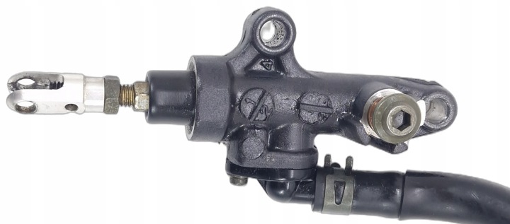 YAMAHA R1 RN01 98R POMPE DE FREIN ARRIÈRE POMPE ARRIÈRE