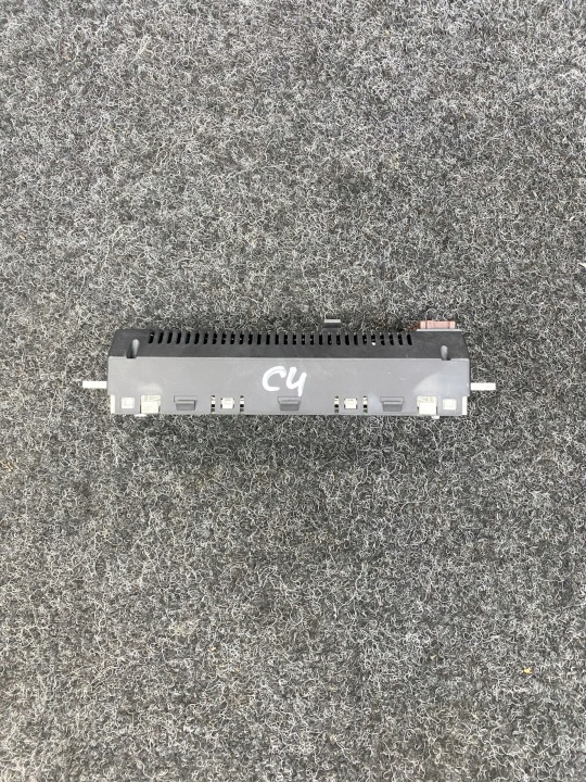 MONITEUR RADIO CITROEN C4 9664222180