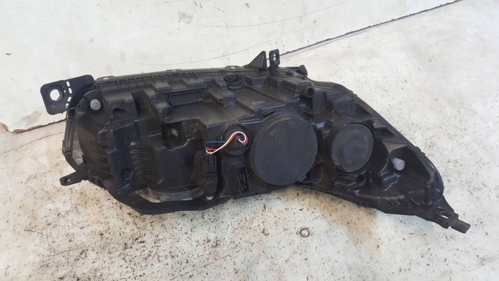 PHARE GAUCHE AVANT AVANT TYC CITROEN C5 III X7 08-10