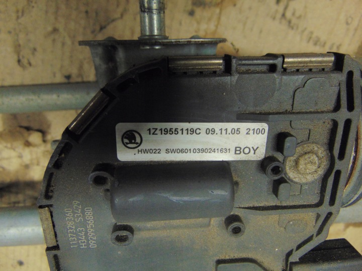 PETIT MOTEUR MÉCANISME ESSUIE-GLACES 1Z1955023E,1Z1955119C SKODA OCTAVIA II LIFT