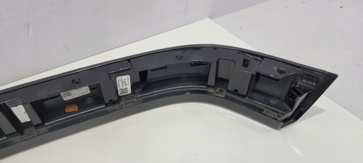 MOULURE GARDE-BOUE GAUCHE AVANT MERCEDES G AMG W463 LIFT 18-24 9197