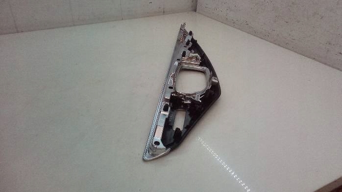MOULURE DÉCOR GAUCHE AVANT INFINITI Q50 809254GA0AN