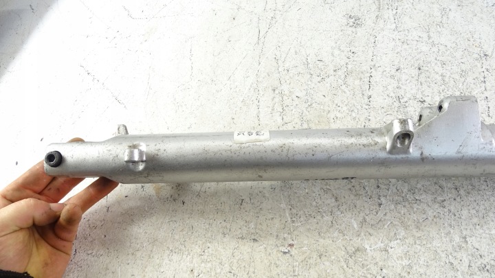 O719 BMW R1100RT R 1100 RT 850 95-01 GOLEN BIELLE AVANT ORIGINAL 2311983