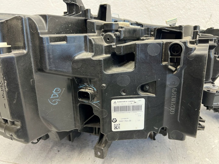 PROJECTEUR AVANT CÔTÉ GAUCHE BMW X5 G05 9481783