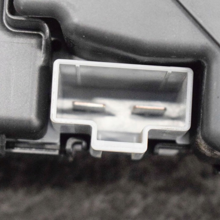 VOLVO V60 2014 BOÎTE FUSIBLES ENSEMBLE