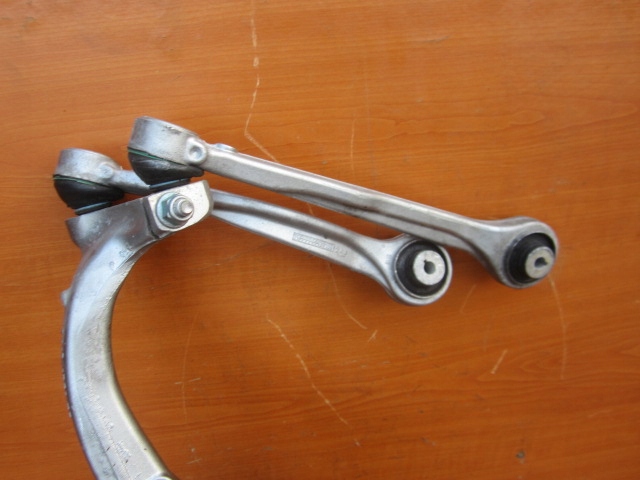 ROTULE DE DIRECTION MOYEU GAUCHE AVANT AVANT AUDI A7 A6 C8 4K0 2018-