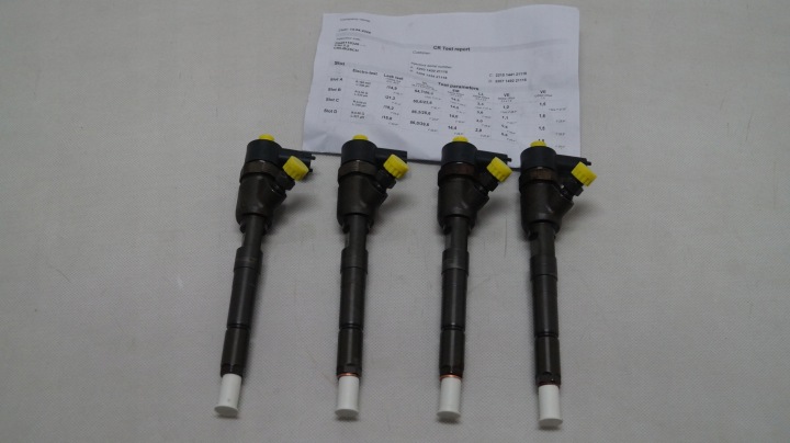 INJECTEUR OPEL MERIVA B LIFT 1.3 CDTI 16V 95 KM 0445110326 2013