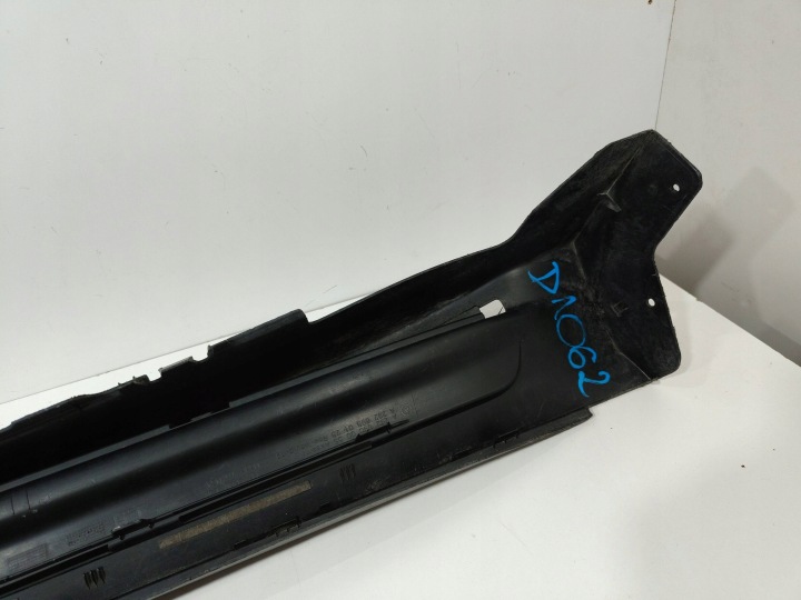 MERCEDES-BENZ OE A2926900055 MOULURE SEUIL LED