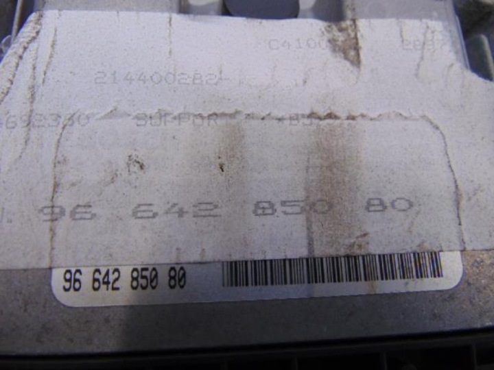 CITROEN C4 1.6B ORDINATEUR MOTEUR 9664285080