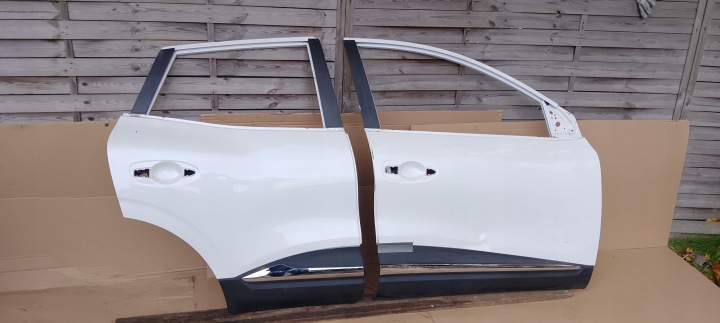 PORTES AVANT DROIT RENAULT KADJAR 15-20ROK ORIGINAL