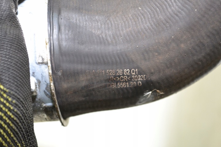 MERCEDES W219 CLS 3.0 CDI FIL ÉCHANGEUR D'AIR DE SURALIMENTATION A2115282682