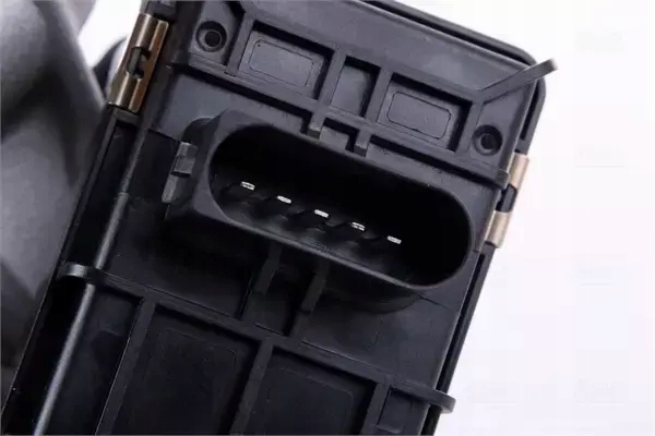 931 812_B TURBOCOMPRESSEUR BMW 320 D 10-