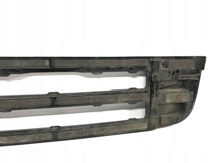 CALANDRE INFÉRIEURE LAWECZKA SCANIA R 1536807