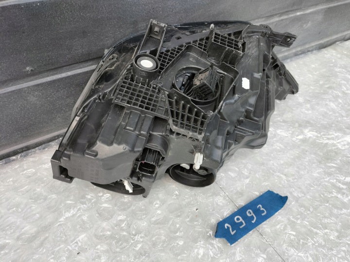 AUDI A1 82A PROJECTEUR DROIT 82A941034D SZCZECIN POZNAŃ 2993