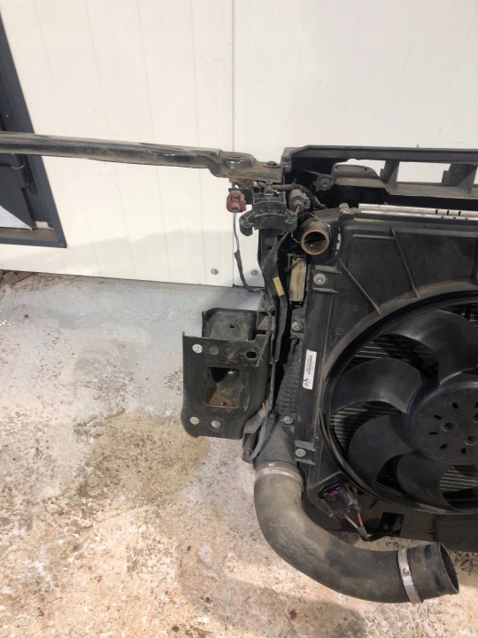 PANNEAU AVANT VOLKSWAGEN SHARAN 5N0121253P