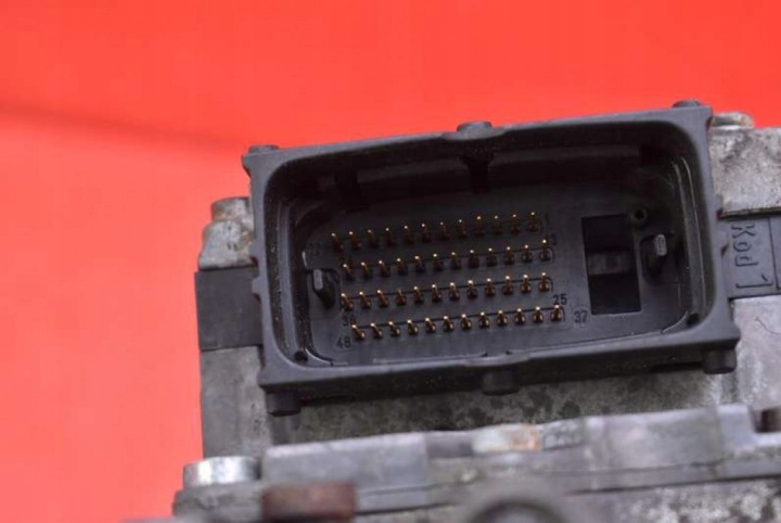 POMPE INJECTION 0470504227 0281011055 OPEL ZAFIRA A 2.0 DTI 100 KM 03-05