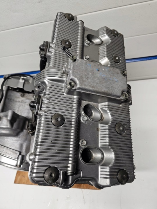 SUZUKI GSX 600 GSXF N717 MOTEUR COMPLET 26TYS KM