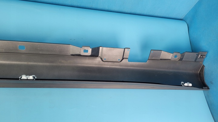MERCEDES W177 A200 20R MOULURE SEUIL GAUCHE A1776908600