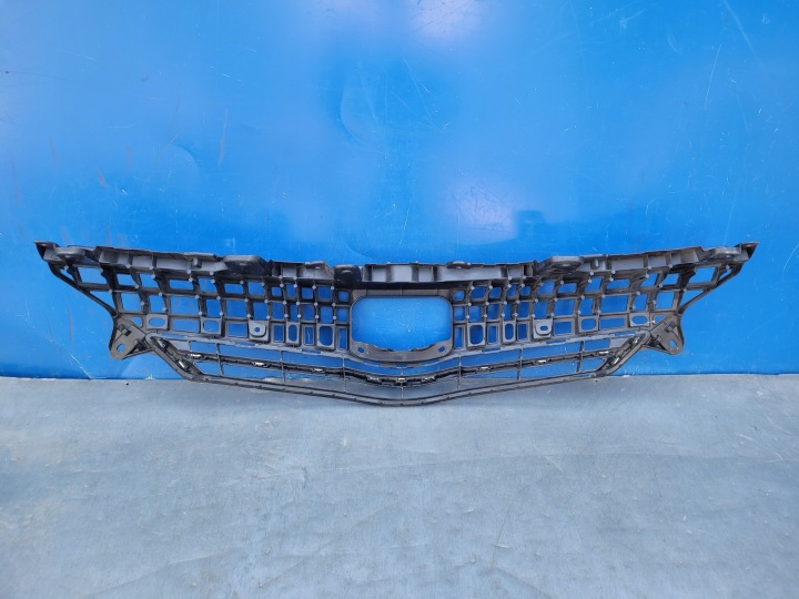 TOYOTA PRIUS PLUS 2012-2015 12-15 GRILLE CALANDRE 53101-47010