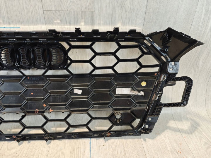 AUDI A5 8W S-LINE LIFT GRILLE CALANDRE RADIATEUR 8W6853651BL