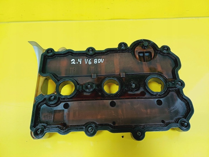 COUVERCLE DE SOUPAPES AUDI A6 C6 2.4 V6 CODE MOTEUR BDW 06E103471G NR14