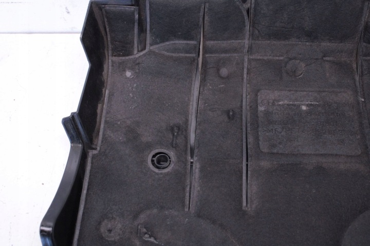 AUDI A4 B8 Q5 8R PROTECTION COUVERCLE SUPÉRIEURE MOTEUR TFSI ESSENCE 06J103925M