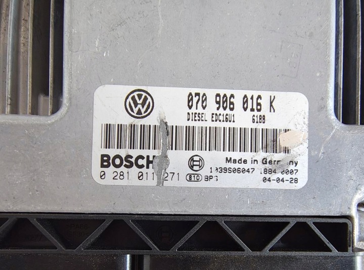 VOLKSWAGEN T5 03- ORDINATEUR CONTRÔLEUR MOTEUR 070906016K
