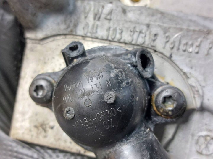 CULASSE VOLKSWAGEN PASSAT B8 2.0 TDI DFHA DFH 04L103373E 04L919501