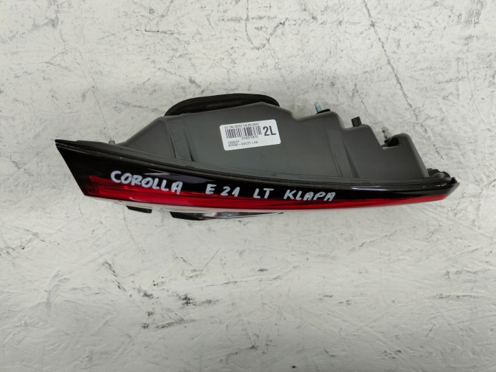 PHARE ARRIÈRE GAUCHE ARRIÈRE GAUCHE COROLLA E21 BERLINE