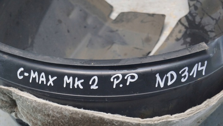 PASSAGE DE ROUE DROIT AVANT FORD C-MAX MK2 AM51R16114BE (ND314)