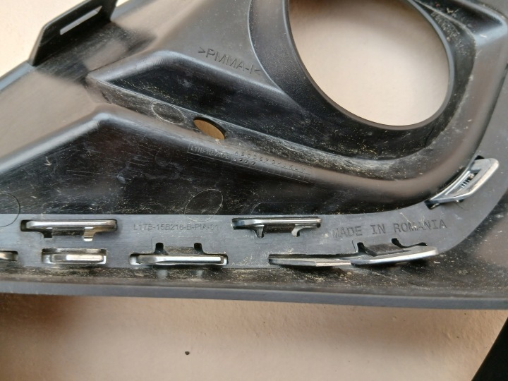 FORD PUMA MK2 TITANIUM 19- GRILLE CALANDRE PARE-CHOCS DROITE AVANT L1TB-15B216-B