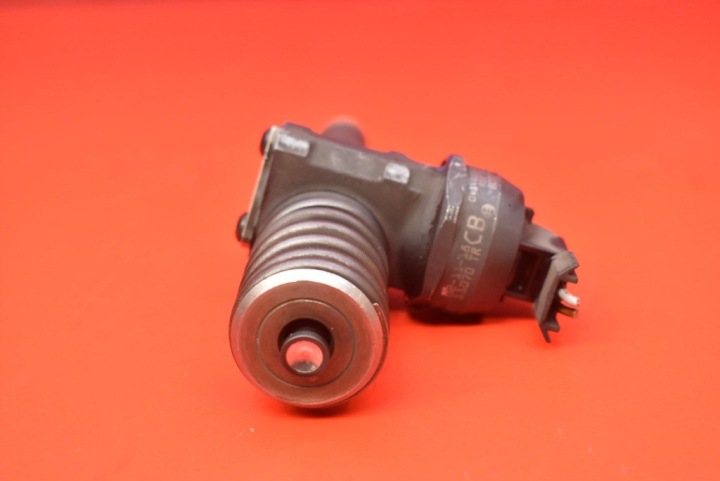 INJECTEUR INJECTEUR DE POMPE 038130073AR VW PASSAT B5 1.9 TDI 130 KM LIFT 00-05