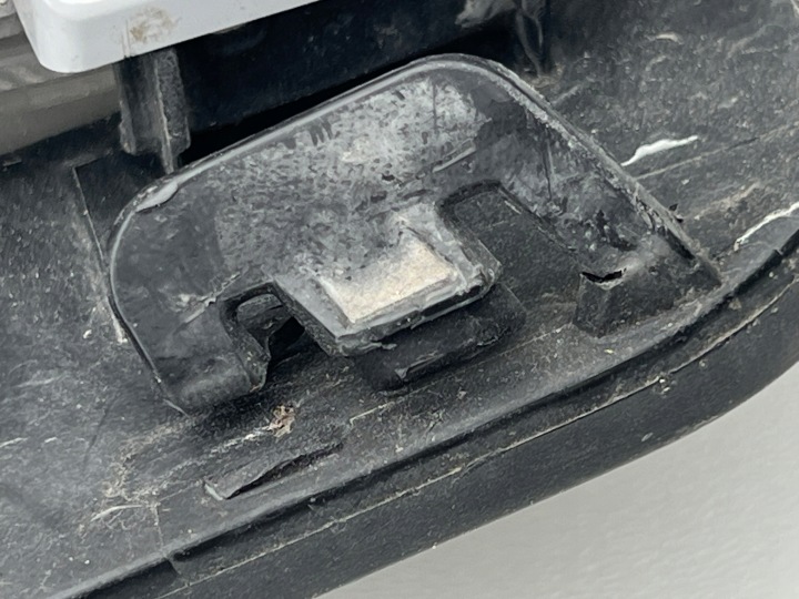 PHARE FJD DROIT MERCEDES-BENZ OE A2049069000 PIK_CK
