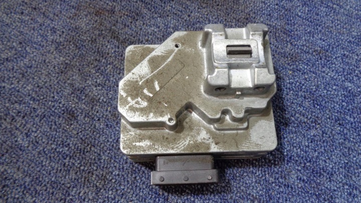 ORDINATEUR CONTACTEUR D'ALLUMAGE FUSIBLE ALFA ROMEO 159 1.9 8V JTDM