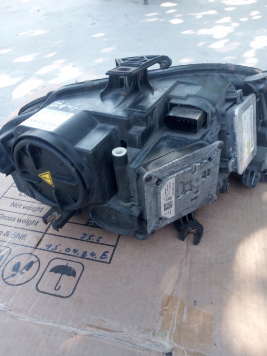 AUDI A4 B8 PHARE PROJECTEUR GAUCHE AVANT BIKSENON!!! LED 8K0941003D 4-47
