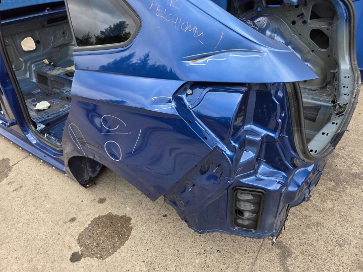 VOLKSWAGEN TAIGO QUART ARRIÈRE GAUCHE