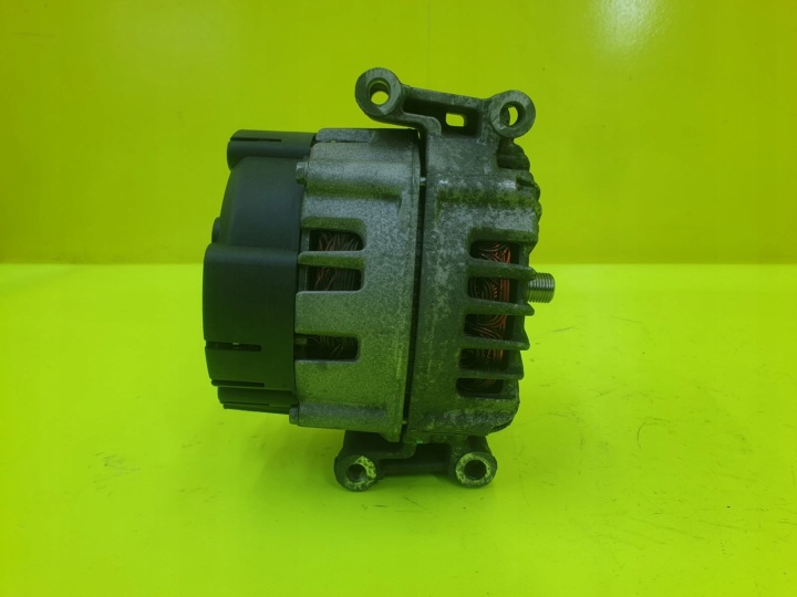 ALTERNATEUR 180A A6 C7 A3 8P Q5 A4 B8 A5 8T 1.8 2.0 TFSI 06H903017K