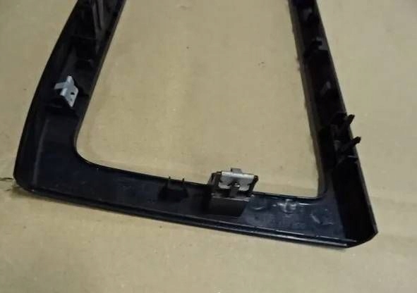 CHÂSSIS RADIO VW PASSAT B6 2009 3C0858069M NR94