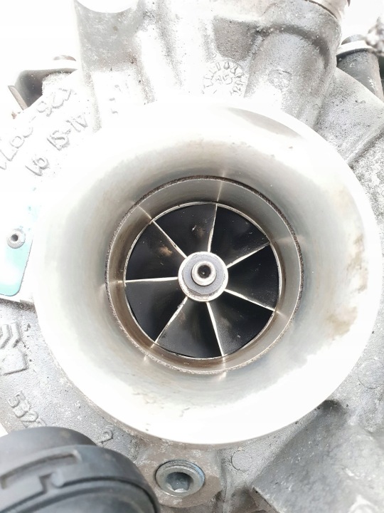 TURBO BMW 3 F30 F35 F31 8508092