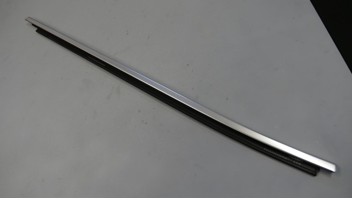 BMW X3 G01 MOULURE PORTES GAUCHE ARRIÈRE 7410037