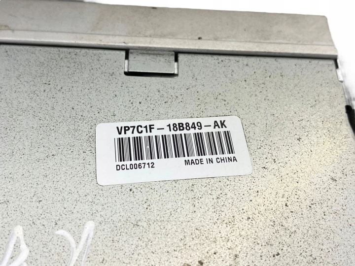 DODGE AVENGER AMPLIFICATEUR VP7C1F18B849AK