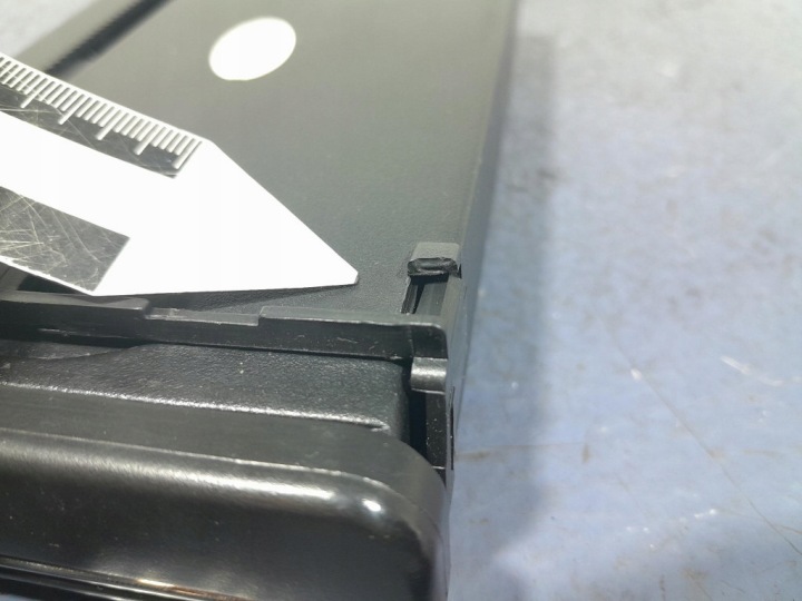 AUDI A4 B7 POIGNÉE SUR GODET CUPHOLDER 8E1862534K