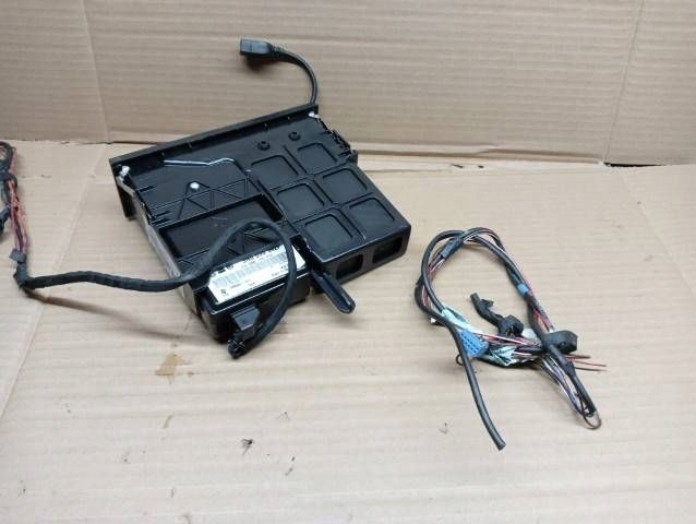 INTERFACE MEDIA IN VW PASSAT B7 5N0035341G