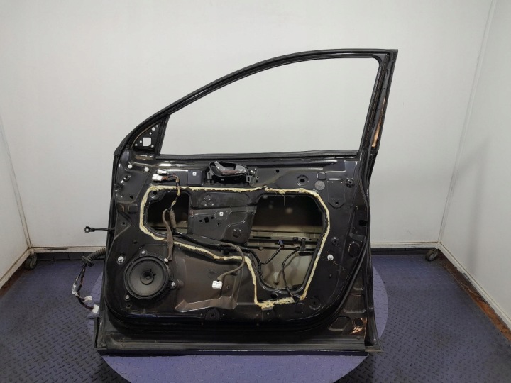 NISSAN QASHQAI II J11 13- PORTES AVANT DROIT Z11