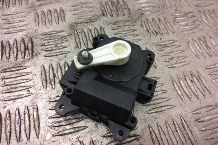 SOUPAPES STERUJACE CHAUFFAGE TOYOTA PRIUS (_W3_) 0638000181 1.8L 2014