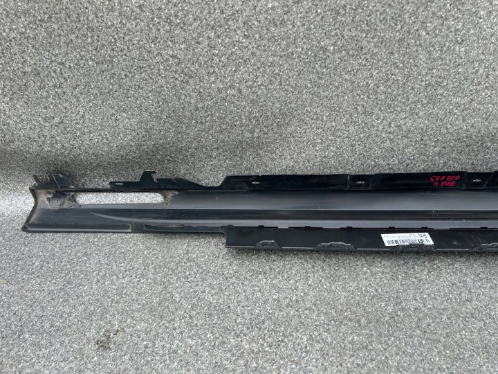 REVÊTEMENT SEUIL GAUCHE BMW 4 G22 G23 COUPÉ MODULE 8075867 POZNAŃ