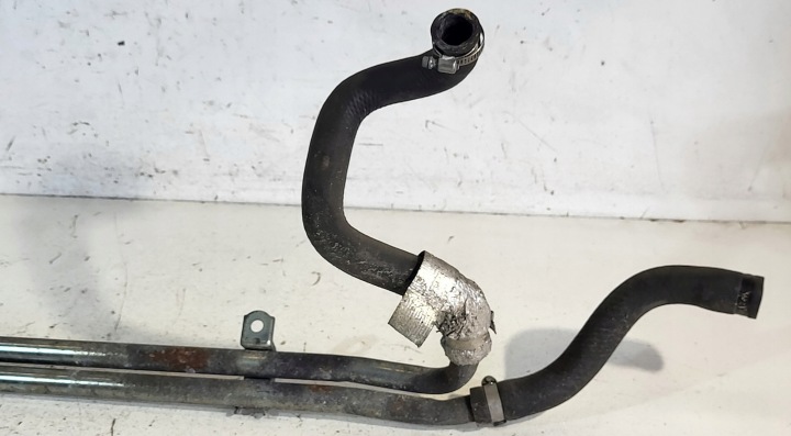 TUBES TUYAU DE DÉRIVATION EAU RADIATEURS 5RU-12476-00-00 YAMAHA MAJESTY 400 2005-2015R