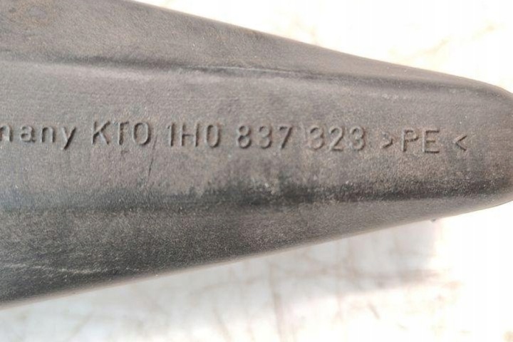LIMITEUR AVANT DROITS PORTES VW VENTO (1H2) 1H0837323 1.9L DIESEL