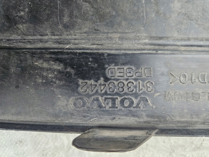 VOLVO XC90 16- GRILLE MOULURE PARE-CHOCS AVANT PHARES ANTIBROUILLARD LED GAUCHE