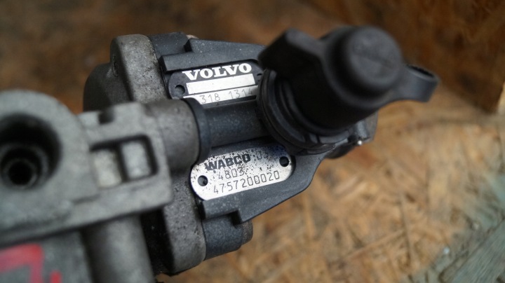 VOLVO FL6 RÉGULATEUR SILY FREIN 4757200020